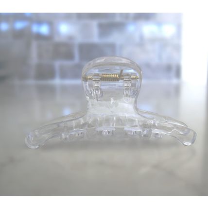 Small clear transparent no color hair claw clip for fine, thin hair