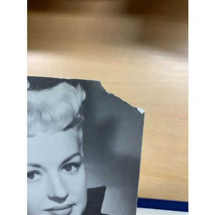 VINTAGE BETTY GRABLE PRE-PRINTED AUTOGRAPH POSTCARD 20th CENTURY FOX (LL)