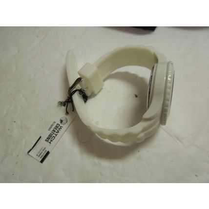 CLOS DU BOIS Wrist Watch White Japan Quartz Movement Metal Case New