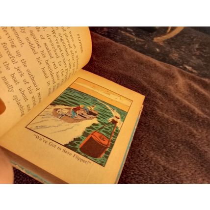 Big Little Book Flipper Killer Whale Trouble # 2003 By George S Elrick 1967