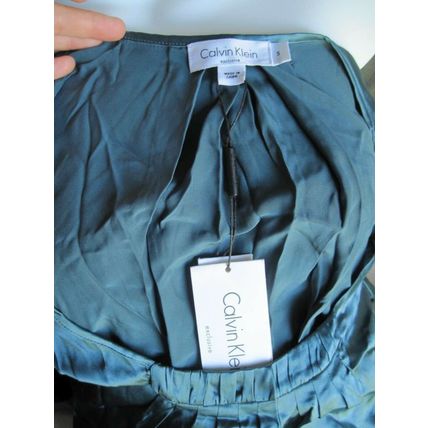 Women's Teal Calvin Klein Exclusive Small Dress Shirt 100% Silk $128 Tag Stored