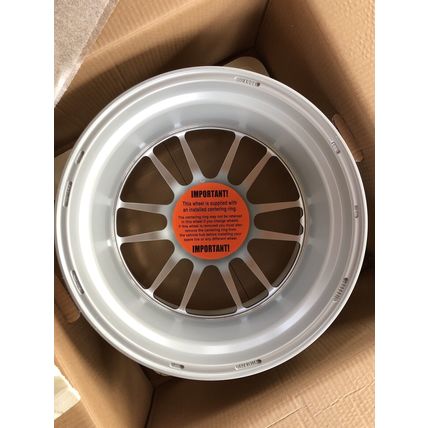 OZ Superleggera III 3 Piece 18" x 8.5" SR81570R25LR 46mm Offset Italy NEW!