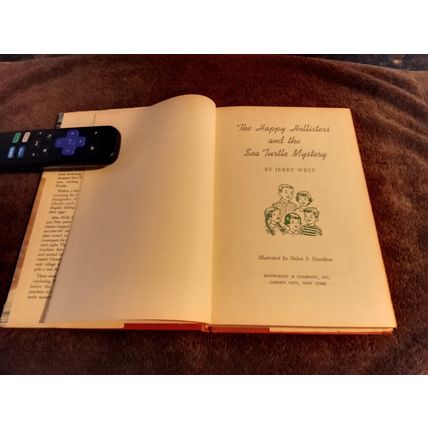The Happy Hollister's And The Sea Turtle Mystery By Jerry West W/Dustjacket 1964