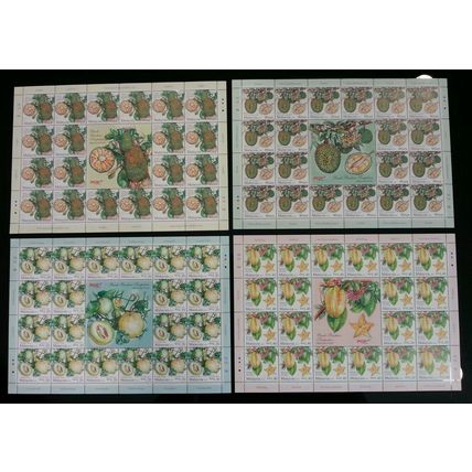 Malaysian Fruits Plant Food Starfruit Honeydew Malaysia 2014 (sheetlet) MNH