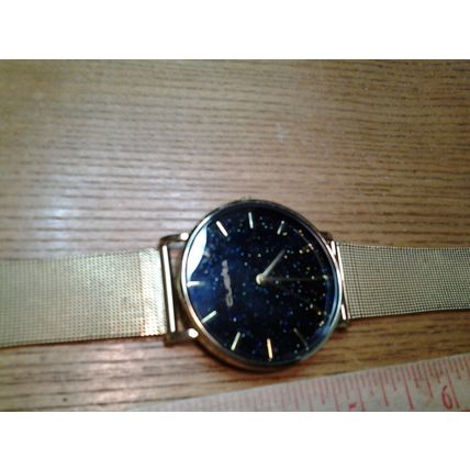 CUENA Round Quartz-Watch Stainless Steel Mesh Band Watch
