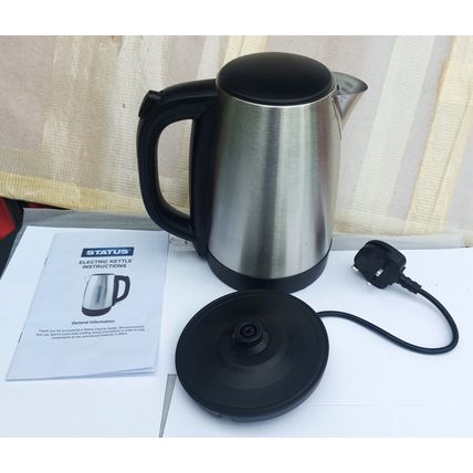 NEW STAINLESS STEEL ELECTRIC KETTLE 1.7 Litre– 360 SWIVEL BASE – WATER INDICATOR