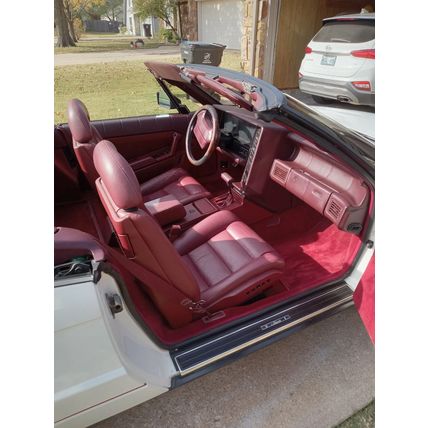 1991 Cadillac Allante - 2