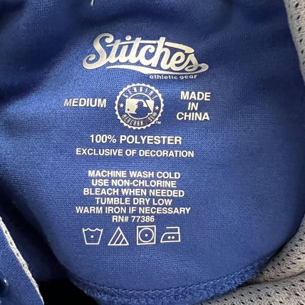 Chicago Cubs Patch Logo Stiches Medium Hoodie Pullover