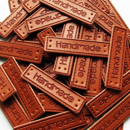 Sew on Lable "HandMade" Faux Leather 4x1 cm Craft Supplies Finish Trimming A26