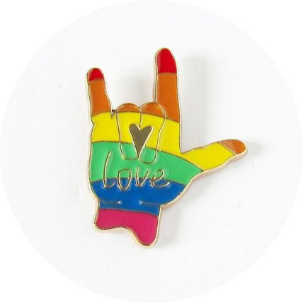 Peace Enamelled Pin Badge Brooch Pride Metal in velvet bag 3.2 cm x 2.6 cm BA43