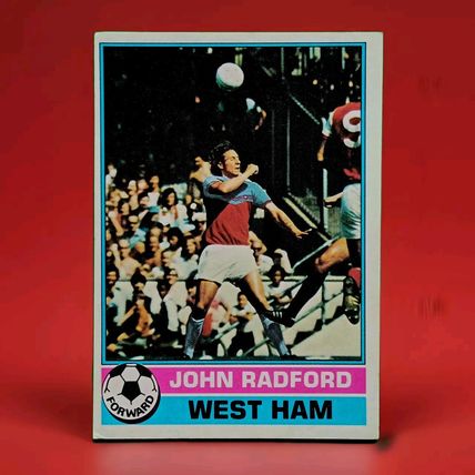 TOPPS FOOTBALL RED BACK 1977 #275 John Radford West Ham United