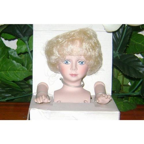 Fibre Craft Vinyl Angel Head and Hand Set Circa 1991 New In Box!!