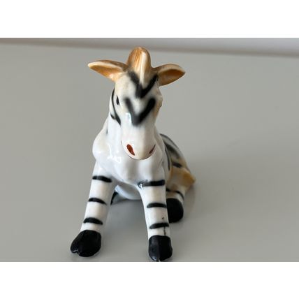 ZEBRA SITTING CERAMIC FIGURINE