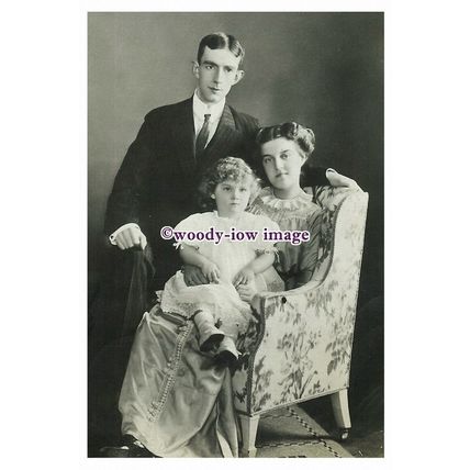 rp03152 - Prince Wilhelm & Princess Maria of Sweden & son Lennart - print 6x4