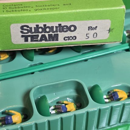 Subbuteo lw team NUMBER 50 BRAZIL COMPLETE SET CORRECT LABEL BOX H/P NEAR MINT