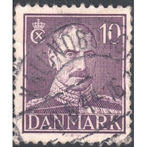 Denmark 1942 - SG327 - 10ore - King Christian X - used