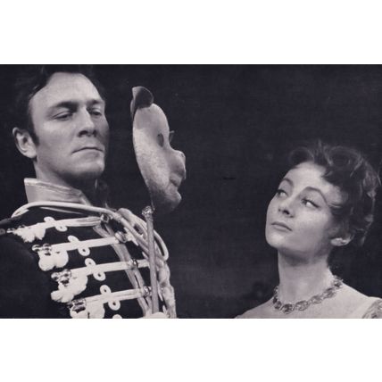 Geraldine McEwan as Beatrice Royal Shakespeare Company Theatre Postcard