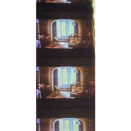 Labyrinth. Pk VZA - C069q. - 1 STRIP OF 5 - 35MM FILM CELLS