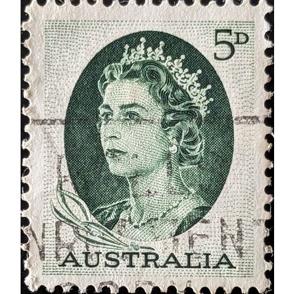 STAMP AUSTRALIA SG354 1963 5d Queen Elizabeth II Used