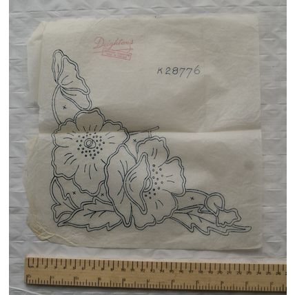Vintage: unused iron-on transfers Deighton's K.28776 - flowers