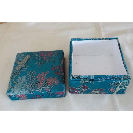 Vintage Silk Embroidered Sturdy Chinese Box (8cm x 8cm x 5cm)
