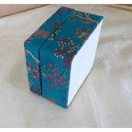 Vintage Silk Embroidered Sturdy Chinese Box (8cm x 8cm x 5cm)