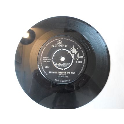 7" 1966 THE HOLLIES .I CAN'T LET GO. PARL R 5409. RUNNING THROUGH THE NIGHT.N M