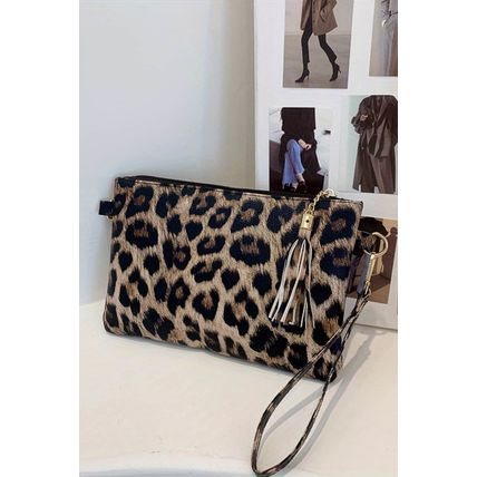 Chestnut Leopard Print Wrist Strap Zipped Wallet