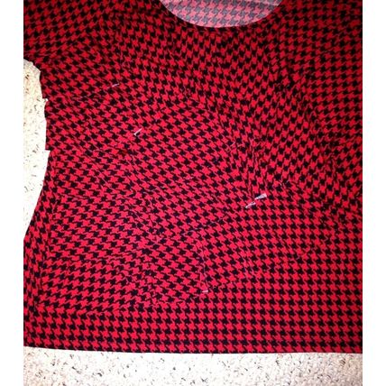 AGB Women Blouse Size XL Red & Black Wrinkle Free Stretchy Material 3/4 Sleeves
