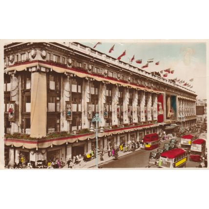 Coronation Decorations at Selfridges 1953 London Postcard(LN79137)