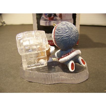 Hallmark Frosty Friends Eskimo Ornament 1993 In Box