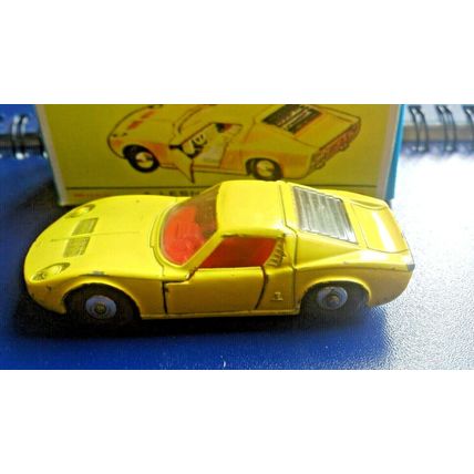 Matchbox No33 Lamborghini Miura - Yellow/red-Interior