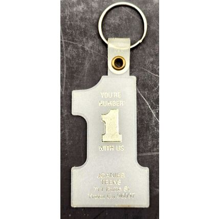 Joanie's Teens Keychain Yreka Siskiyou County CA. Vintage Advertising (B17)