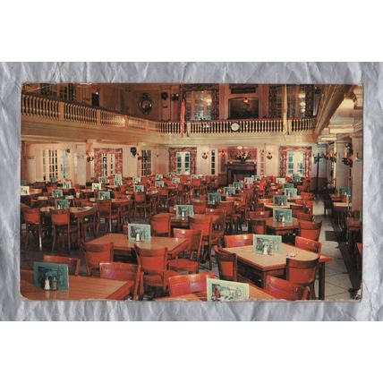 Pieroni`s Restaurant and Hotel - Boston - Postally Used - Boston August 27 1958