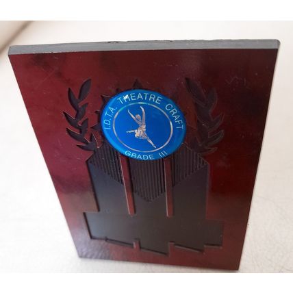 International Dance Teachers’ Association Award Plaque : Theatre Craft Grade III