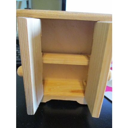 Dollhouse Miniatures Storage Cabinet\Hutch 5 1/2"