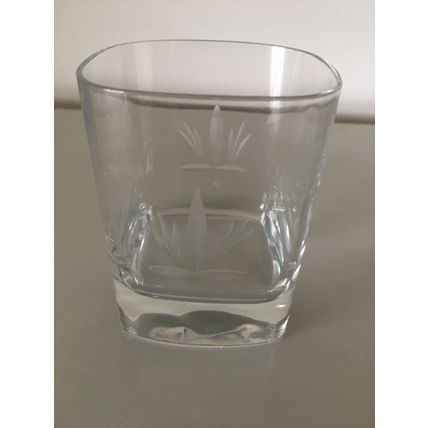 GLASS TUMBLER - FISHING / ANGLING THEME