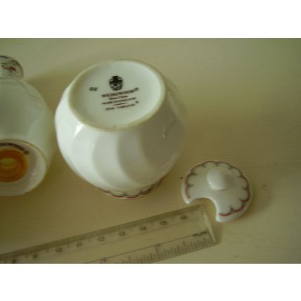 Vintage Wedgwood Pink Garland Pattern Porcelain Salt Pepper & Mustard Cruet Set