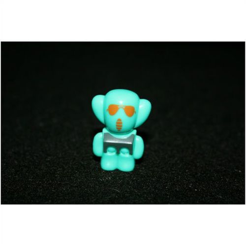 Power Gogo's Crazy Bones Series 4 - #64 - Varin Ray (Blue)