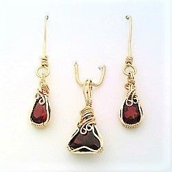 Garnet Gold Wire Wrap Gemstone Pendant Drop Earring Set 15