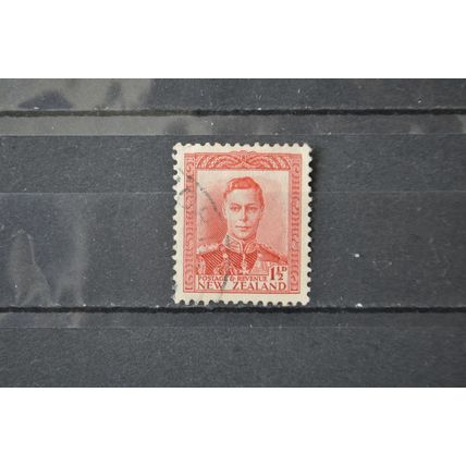 NEW ZEALAND SG 0608 USED