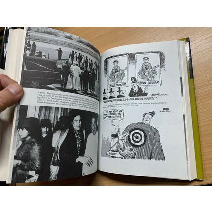 1987 "FIGHTING BACK - WINNING THE WAR AGAINST TERRORISM" USA HARDBACK BOOK (P4)