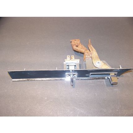 1968 CHRYSLER 300 VENT BEZEL, LEVER, FLASHER OEM #2820320 NEW YORKER NEWPORT