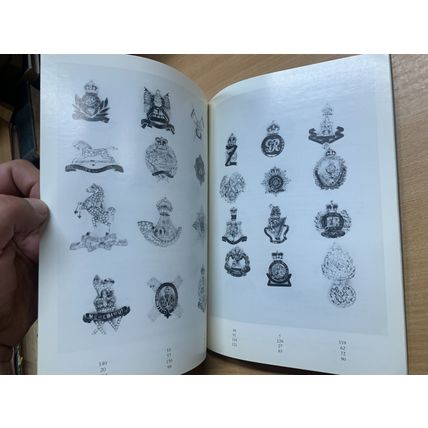 1979 SOTHEBYS JEWELLED BADGES BRITISH ARMED FORCES AUCTION CATALOGUE BOOK (LL)