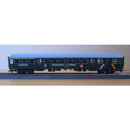 Marklin 84126 HO Modellbunn Express Video Car - 1st and 2nd Class - CFL NIB