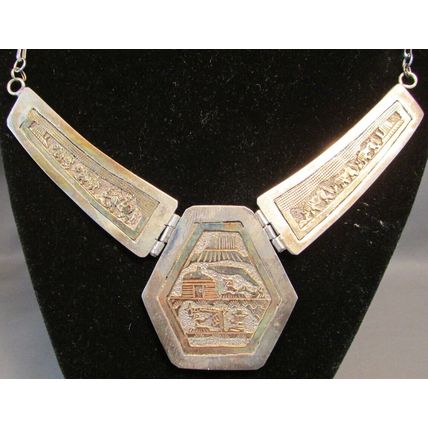 Vintage Signed Navajo 12K & Sterling Silver Storyteller Hinged Necklace 39.0 gr