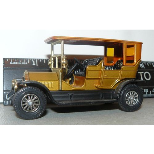 1/43 1907 Peugeot, displayed piece