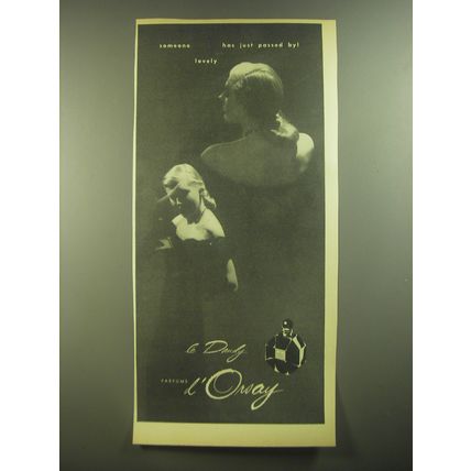 1945 D'Orsay le Dandy Perfume Ad - Someone lovely has just passed by