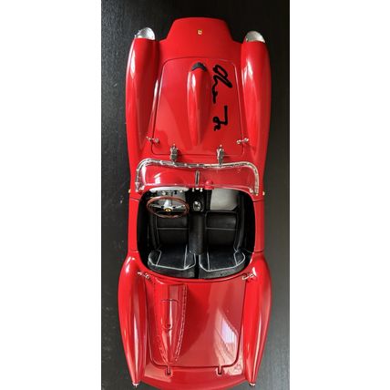 CMC M-071A Ferrari 250 Testa Rossa, 1958 "Pontoon Fender", Signed 1/18 - MINT