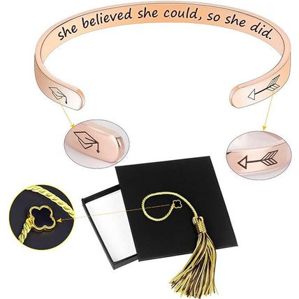 2025 GRADUATION GIFT BOX WITH PLUSH GRADUATION BEAR AND BRACELET-NEW-FAST SHIP